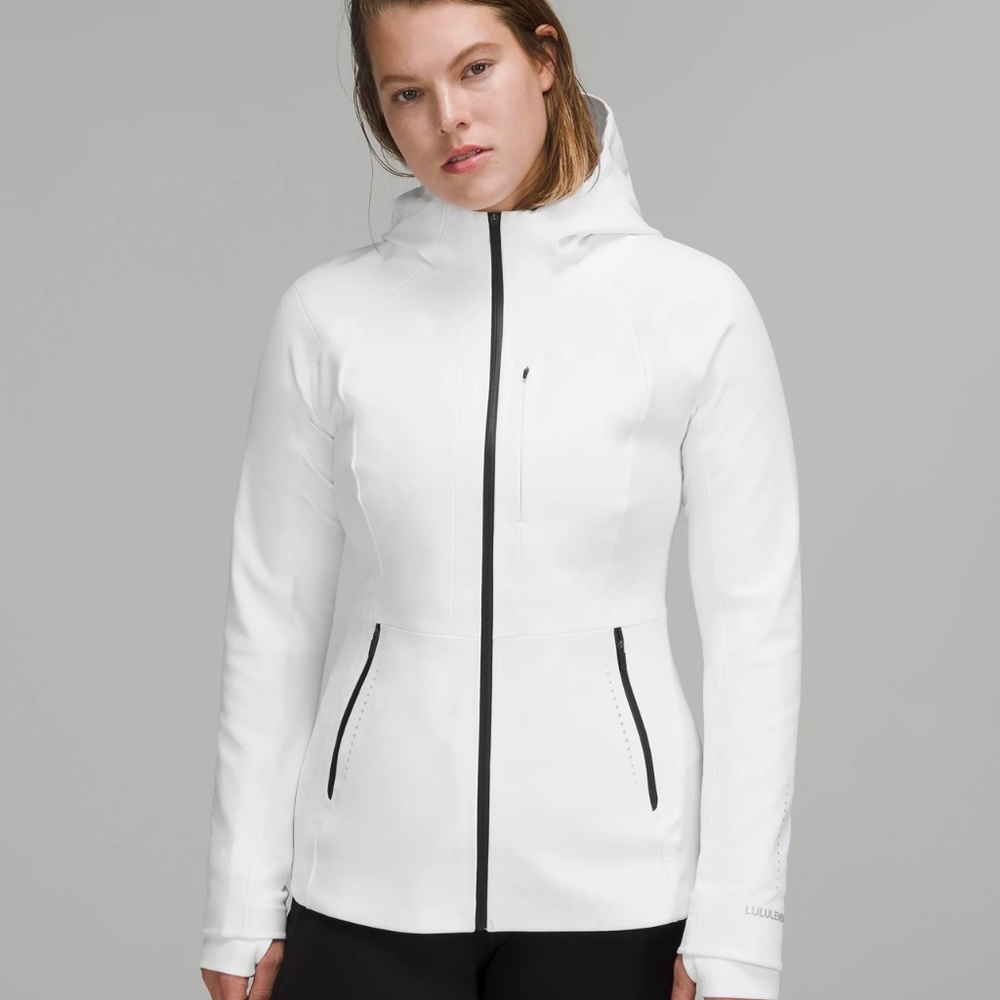 LULULEMON cross chill jacket